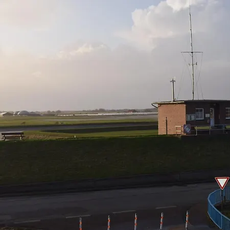 Heimathafen Ueber Dem Hafen - Pub
